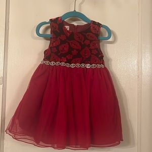 Baby girl dressy dress. Beautiful and excellent condition
